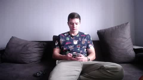 Snapshot of theroadtomars chatting on 12-22-24, 09:00 Nick online show from 12-22-24, 09:00