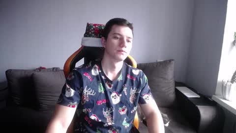 Snapshot of theroadtomars chatting on 12-23-24, 06:33 Nick online show from 12-23-24, 06:33