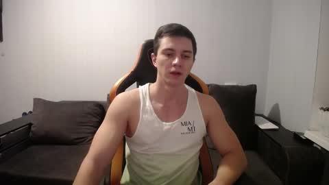 Snapshot of theroadtomars chatting on 01-06-25, 08:39 Nick online show from 01-06-25, 08:39