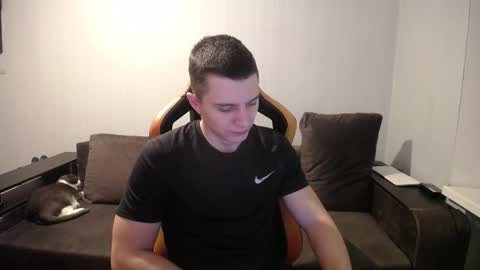 Snapshot of theroadtomars chatting on 02-21-25, 06:59 Nick online show from 02-21-25, 06:59