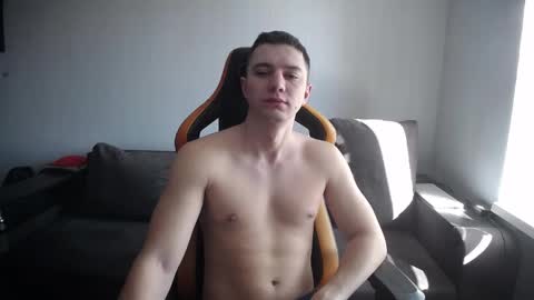 Snapshot of theroadtomars chatting on 03-09-25, 07:56 Nick online show from 03-09-25, 07:56