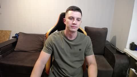 Snapshot of theroadtomars chatting on 09-30-25, 03:50 Nick online show from 09-30-25, 03:50