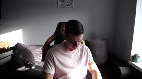 Snapshot of theroadtomars chatting on 10-12-25, 05:39 Nick online show from 10-12-25, 05:39