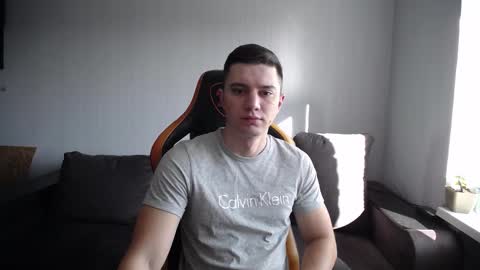 Snapshot of theroadtomars chatting on 10-30-25, 07:54 Nick online show from 10-30-25, 07:54