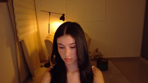 Snapshot of therose_mar chatting on 03-24-26, 10:04 Mar online show from 03-24-26, 10:04