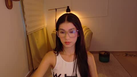 Snapshot of therose_mar chatting on 05-01-26, 06:56 Mar online show from 05-01-26, 06:56