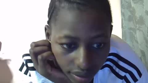 Snapshot of therry_heart chatting on 03-09-26, 03:16 hearty online show from 03-09-26, 03:16