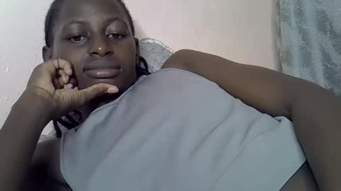 Snapshot of therry_heart chatting on 03-21-26, 02:27 hearty online show from 03-21-26, 02:27