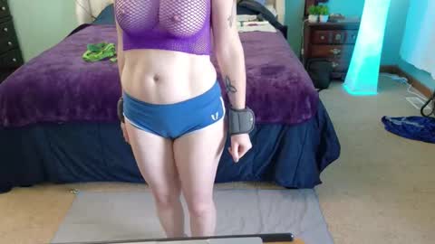 Snapshot of thesexualdragon chatting on 11-14-25, 05:11 TheSexualDragon online show from 11-14-25, 05:11