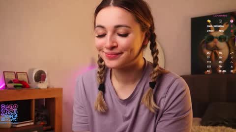 Mia online show from 09-12-25, 05:46