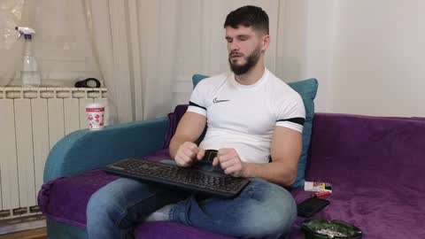 TheTop online show from 01-01-25, 06:16