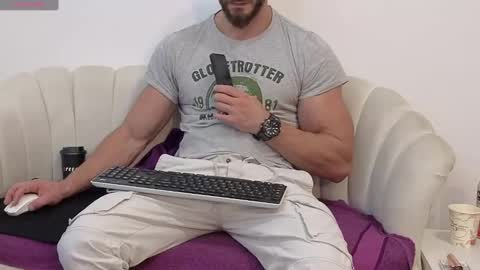 TheTop online show from 09-25-25, 05:05