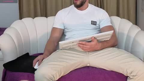 TheTopAlex online show from 09-16-25, 02:34