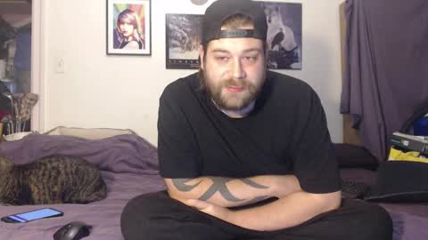 Snapshot of thetribalguy chatting on 12-15-24, 01:02 thetribalguy online show from 12-15-24, 01:02