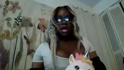 TheTsbarbieee online show from 11-22-25, 03:16