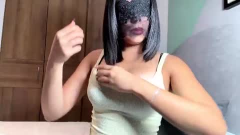 thevalentinanoir online show from 07-15-26, 02:06
