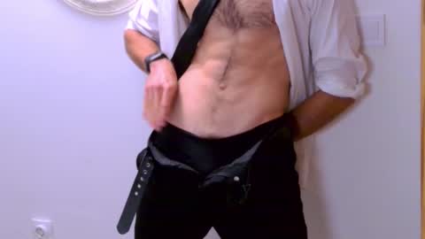 The Waiter online show from 10-28-25, 06:54