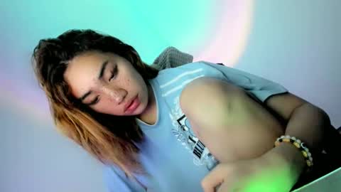 stella online show from 10-07-25, 03:42