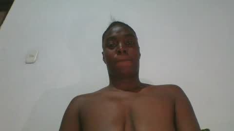 Snapshot of theylorlil chatting on 07-03-26, 05:41 theylorlil online show from 07-03-26, 05:41