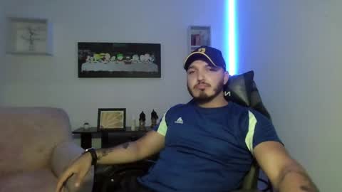 Snapshot of thiago_420 chatting on 05-12-26, 10:51 thiago_420 online show from 05-12-26, 10:51