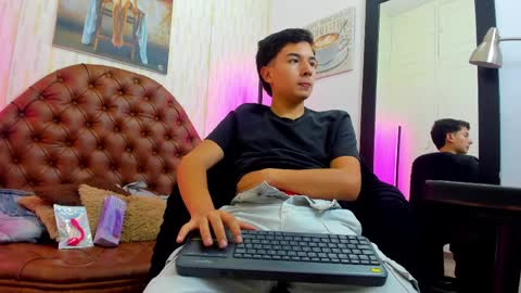 Thiago Cruz online show from 03-31-26, 01:11