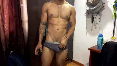 thiago_happy online show from 04-08-26, 05:13