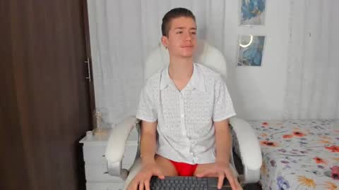 Snapshot of thiago_james69 chatting on 09-09-25, 12:43 Manuel online show from 09-09-25, 12:43