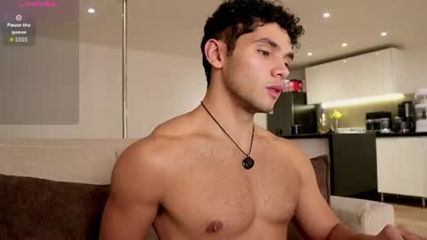 Just Thiago  online show from 06-25-26, 01:38