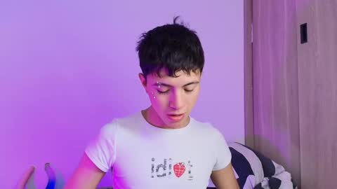 thiago_n_sam online show from 09-26-25, 03:10