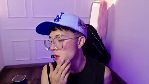 thiago_n_sam online show from 10-06-25, 07:50