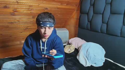 thiago_n_sam online show from 11-08-25, 01:50