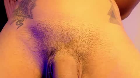 thiago_n_sam online show from 04-10-26, 02:06