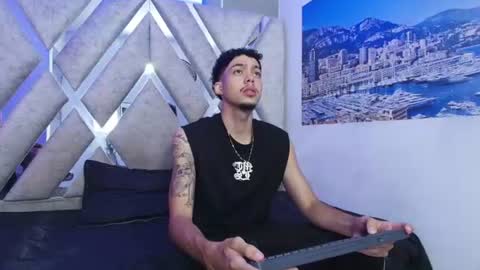 Thiago online show from 06-20-26, 07:38