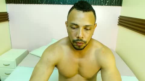 Thiago Summers online show from 11-17-25, 06:03