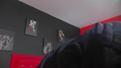 Thia Gomez online show from 09-25-25, 12:20