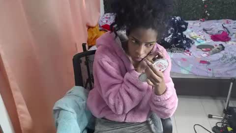 thiana_horny online show from 06-13-26, 02:15