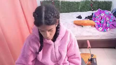 thiana_horny online show from 07-04-26, 12:33