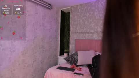 Snapshot of thiara_gh chatting on 05-10-26, 01:55 thiara_gh online show from 05-10-26, 01:55