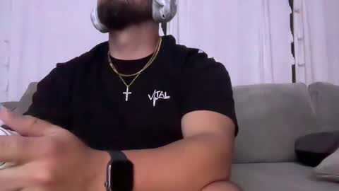 thiccbull12 online show from 02-15-26, 07:51