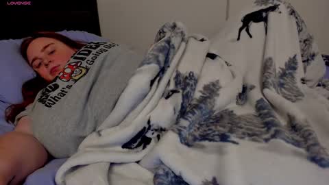 Snapshot of thiccjess420 chatting on 10-07-25, 11:24 Jess online show from 10-07-25, 11:24