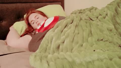 Snapshot of thiccjess420 chatting on 10-17-25, 02:04 Jess online show from 10-17-25, 02:04