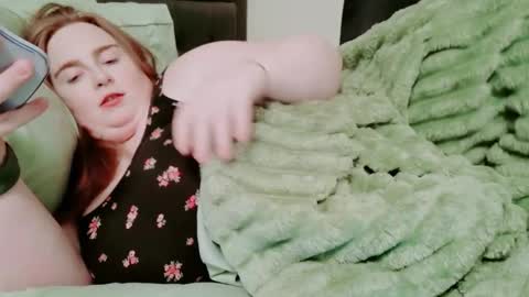 Snapshot of thiccjess420 chatting on 11-16-25, 01:17 Jess online show from 11-16-25, 01:17