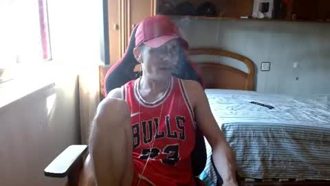 Snapshot of thick_and_big_cock chatting on 06-15-26, 04:42 Latino 8.5 inches online show from 06-15-26, 04:42