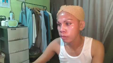 Snapshot of thick_bigcock13 chatting on 10-20-25, 08:53 gil online show from 10-20-25, 08:53