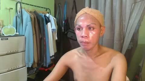 Snapshot of thick_bigcock13 chatting on 10-23-25, 06:34 gil online show from 10-23-25, 06:34