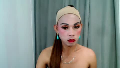 Snapshot of thick_bigcock13 chatting on 07-19-26, 10:30 gil online show from 07-19-26, 10:30