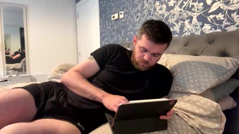 Snapshot of thickandmeaty9incher chatting on 09-10-25, 08:58 thickandmeaty9incher online show from 09-10-25, 08:58