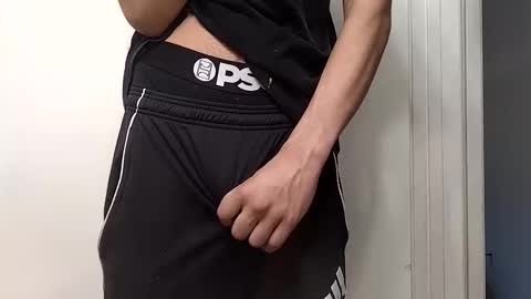 Snapshot of thickbigdick789 chatting on 09-27-25, 07:41 thickbigdick789 online show from 09-27-25, 07:41