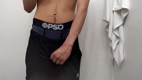 Snapshot of thickbigdick789 chatting on 10-17-25, 01:53 thickbigdick789 online show from 10-17-25, 01:53