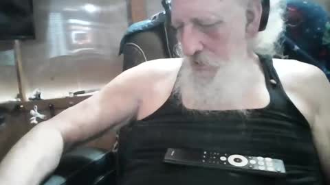 thickcock0008 online show from 05-13-26, 04:26